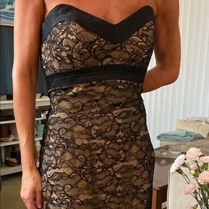 Beautiful Badgley Mischka evening gown size 4